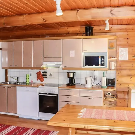 Hallanhelmi A Paritalo By Interhome בית נופש *