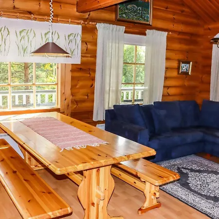 Hallanhelmi A Paritalo By Interhome בית נופש