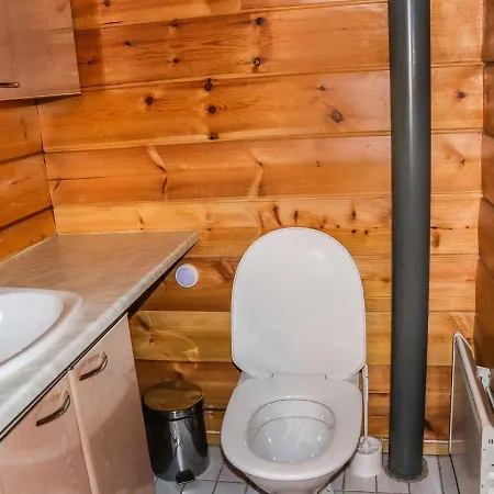 Hallanhelmi A Paritalo By Interhome בית נופש *